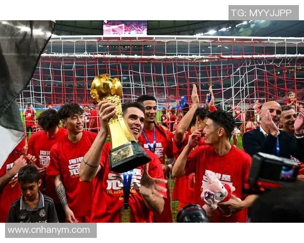 广州恒大获胜，提前锁定中超冠军！球队士气高涨，豪取六连胜！