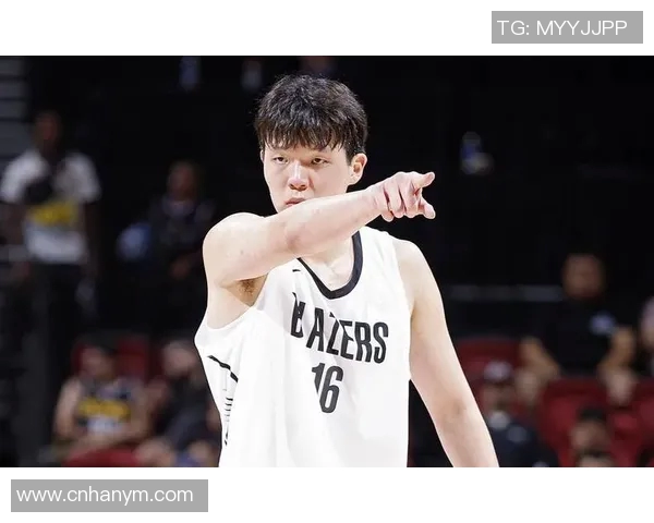 开拓者新秀赛季表现亮眼,被誉为大陆未来之星 开拓者新秀赛季表现亮眼,被誉为大陆未来之星