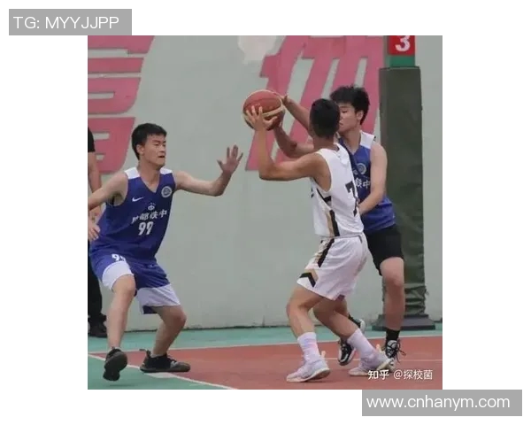 成都篮球队中路突破分析:优劣势与未来发展方向探讨 成都篮球队中路突破分析:优劣势与未来发展方向探讨