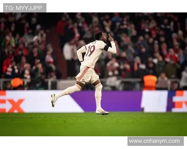 拜仁逆转胜狼堡，迎来惊心动魄的胜利！