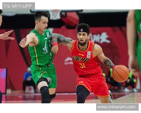 深圳马可波罗携手本土球星共创佳绩,精神风貌令人钦佩 深圳马可波罗携手本土球星共创佳绩,精神风貌令人钦佩